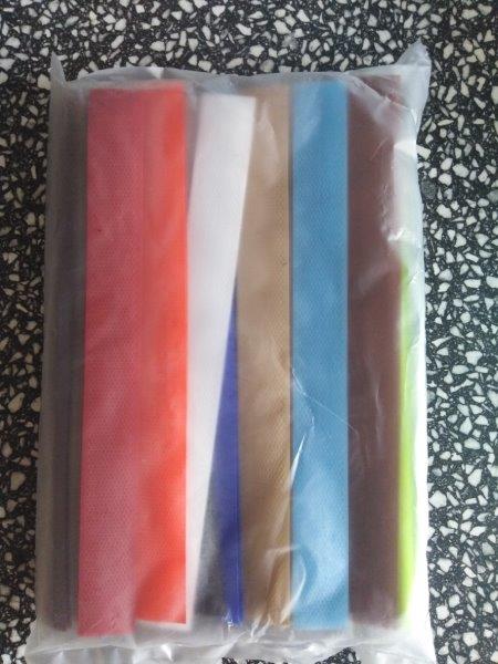 Stuhový uzávěr 20 mm ks 20 cm mix barev