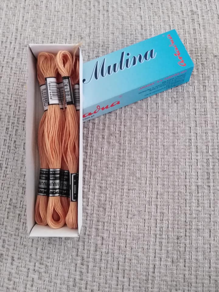 Příze na vyšívání Mulina - Ariadna žlutobéžová 1532