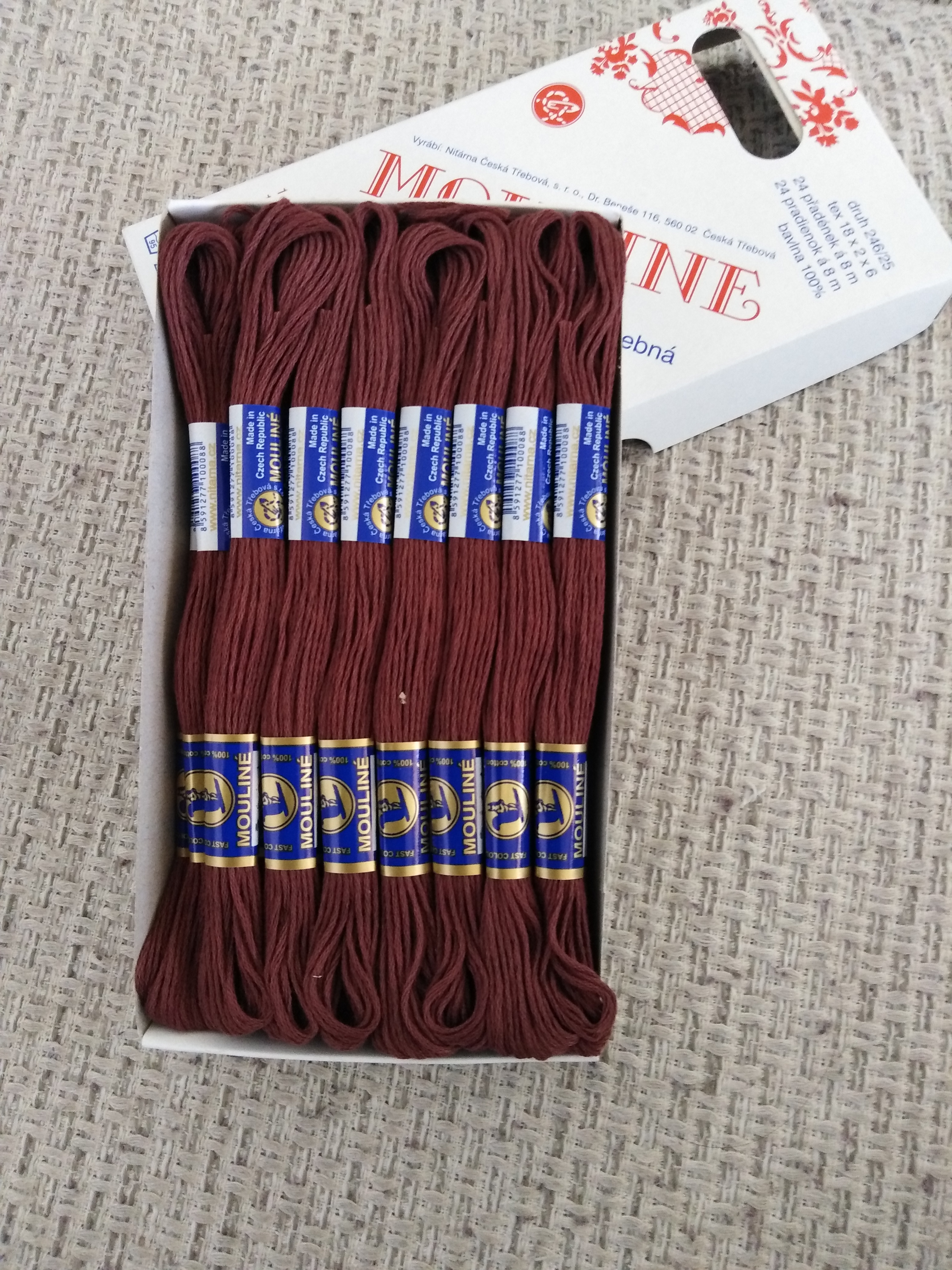Příze na vyšívání Mouline čokoládová 7892