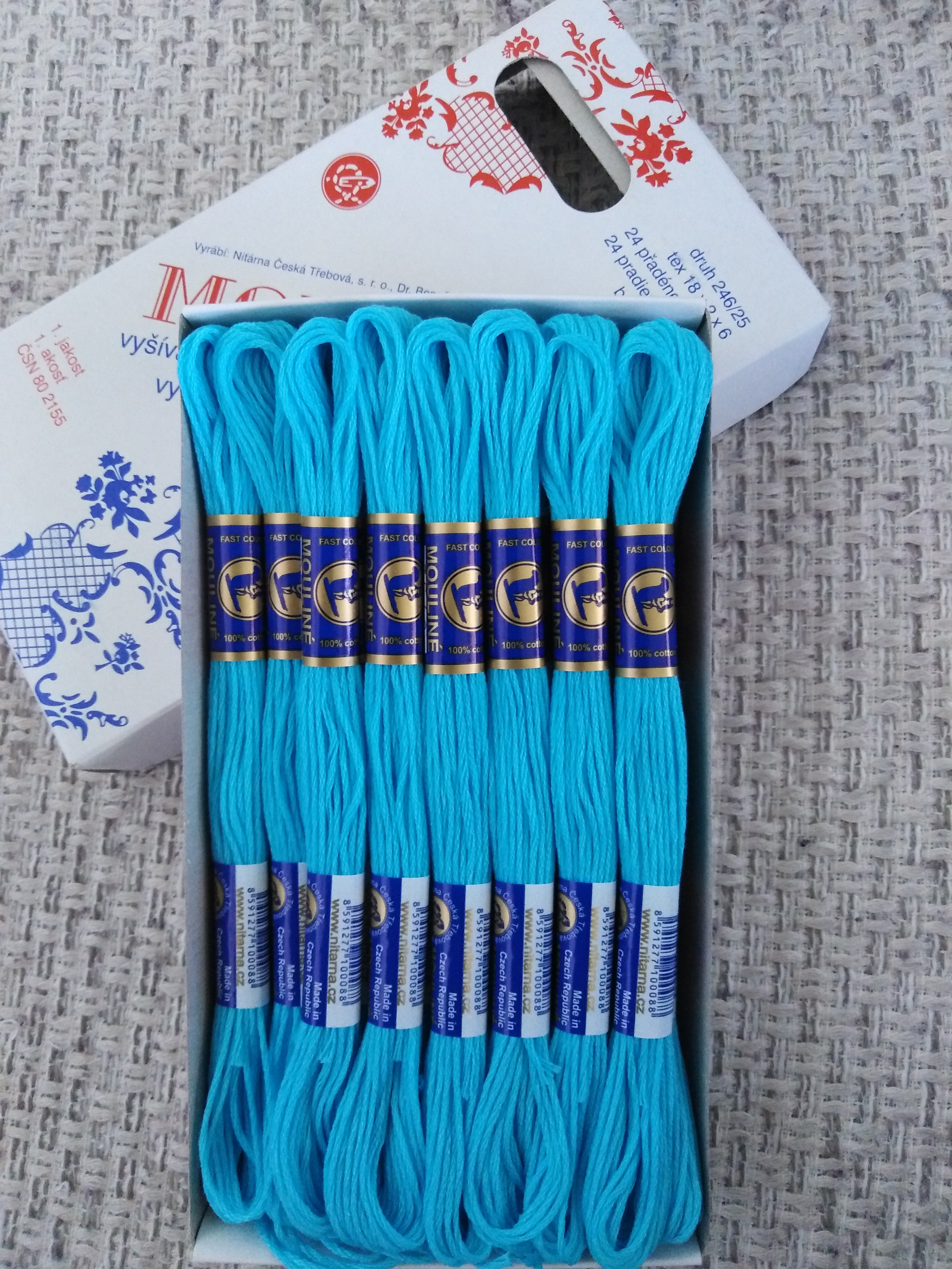 Příze na vyšívání Mouline světlý tyrkys 5732