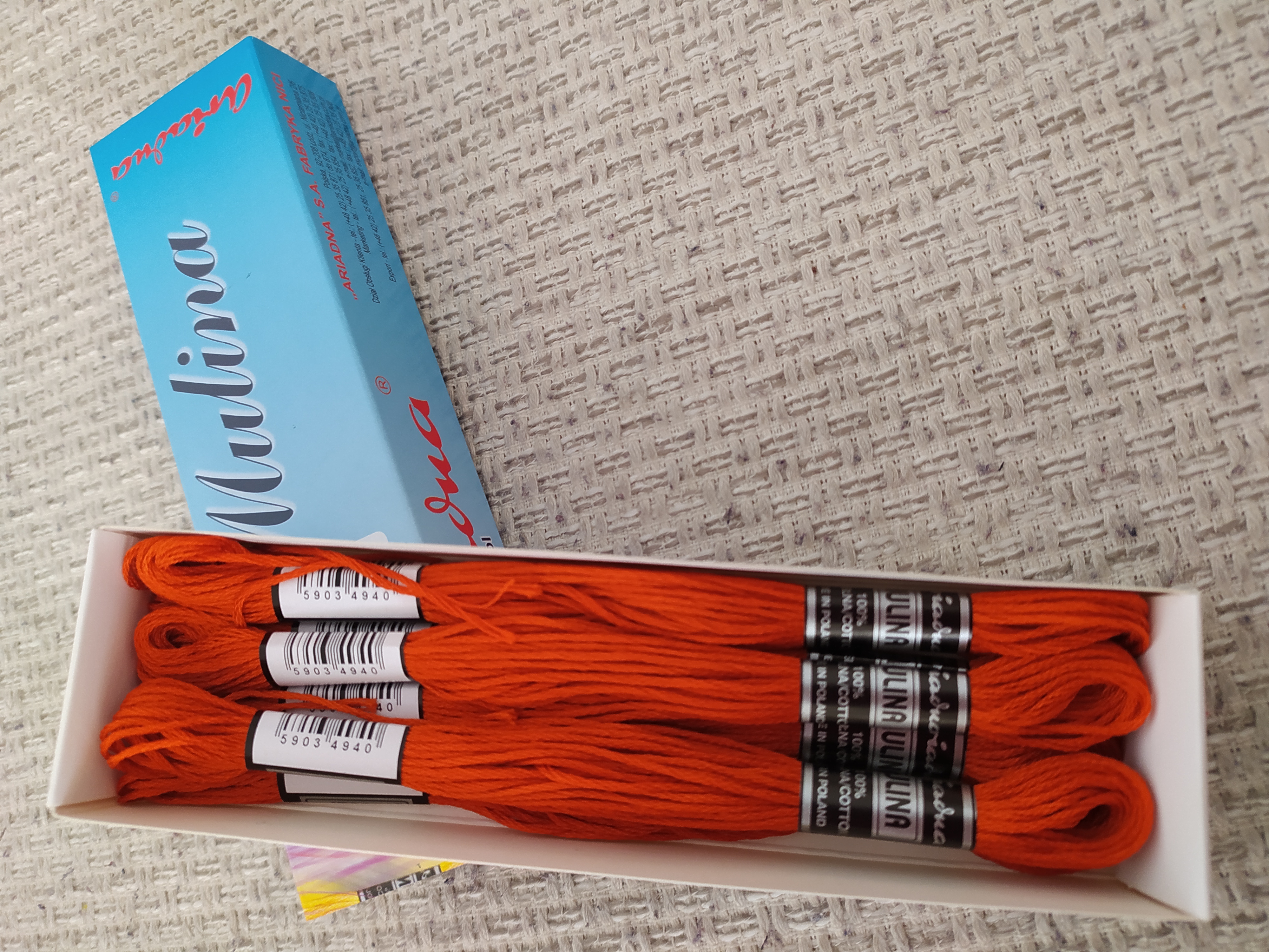 Příze na vyšívání Mulina - Ariadna terakota 1529