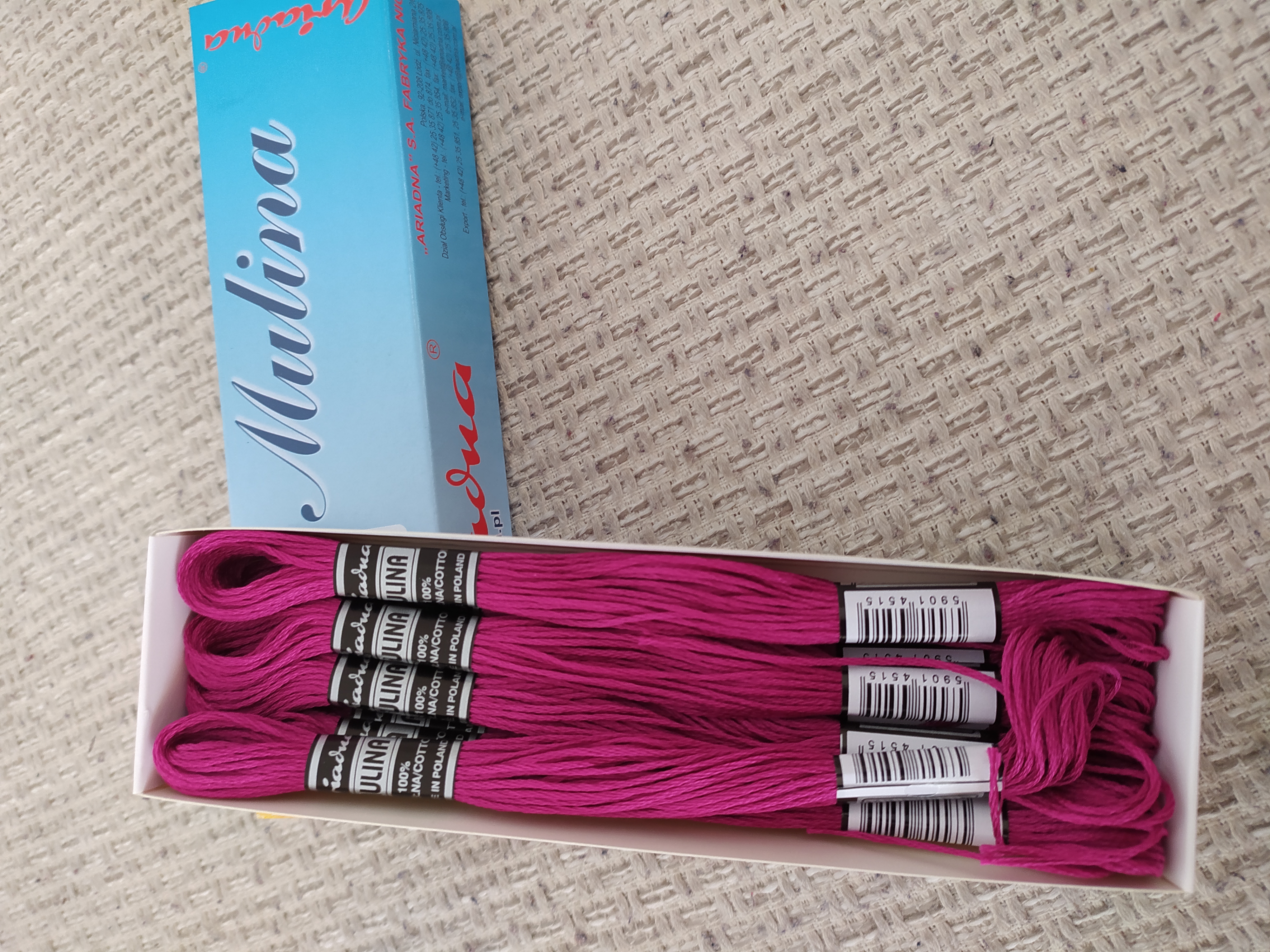 Příze na vyšívání Mulina - Ariadna cyklámen 1599