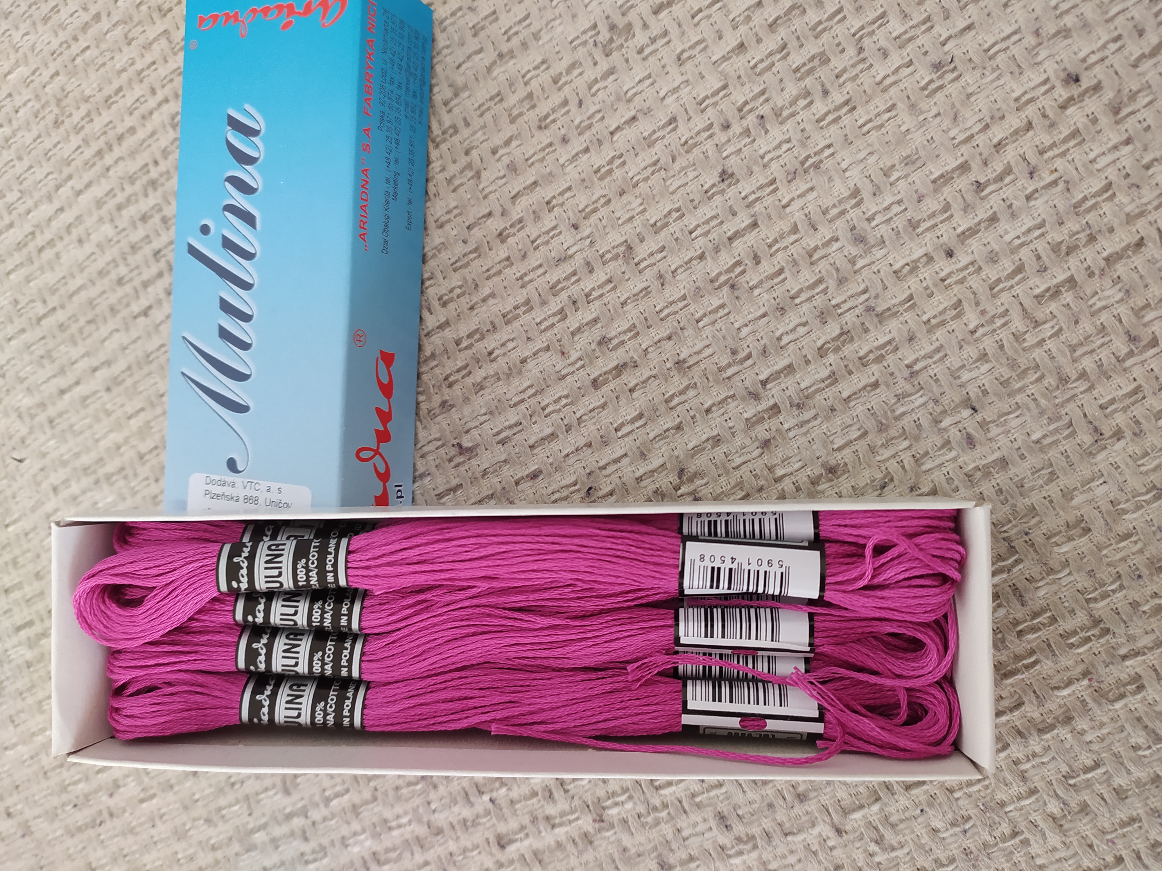 Příze na vyšívání Mulina - Ariadna světlý cyklámen 1600