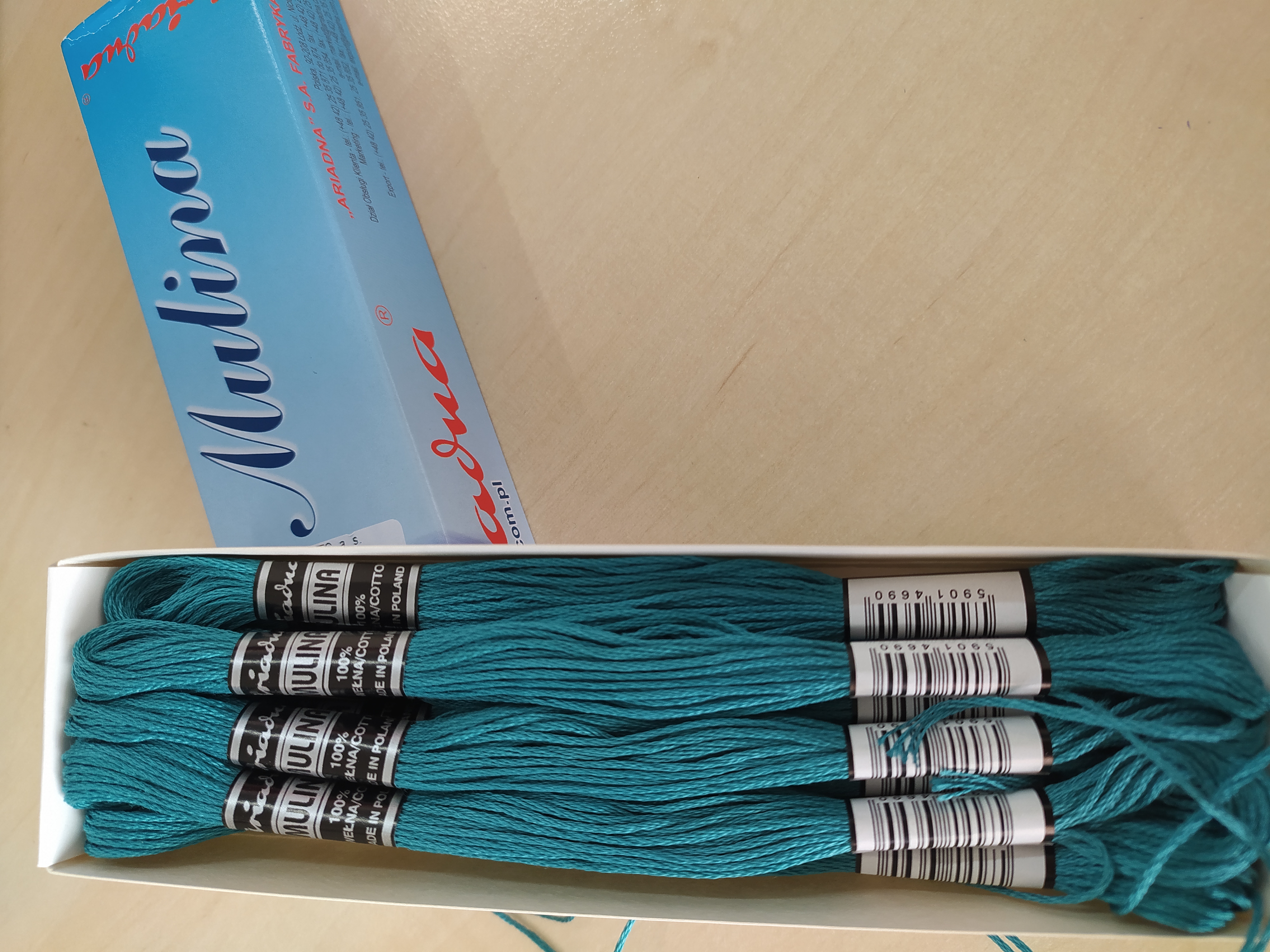 Příze na vyšívání Mulina - Ariadna temná modrozelená 1642