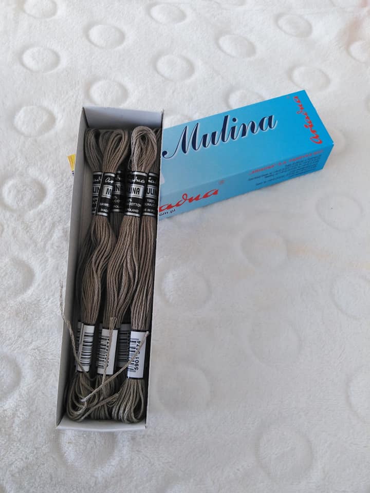 Příze na vyšívání Mulina - Ariadna šedá 1811