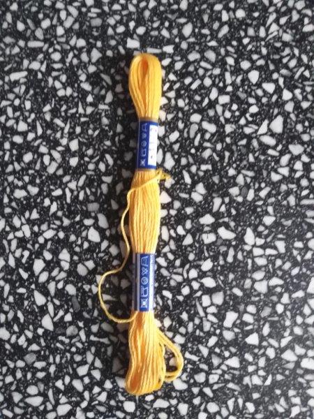 Příze na vyšívání Mouline žlutá 1162