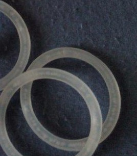 Záclonový kroužek 40/34 mm čirý