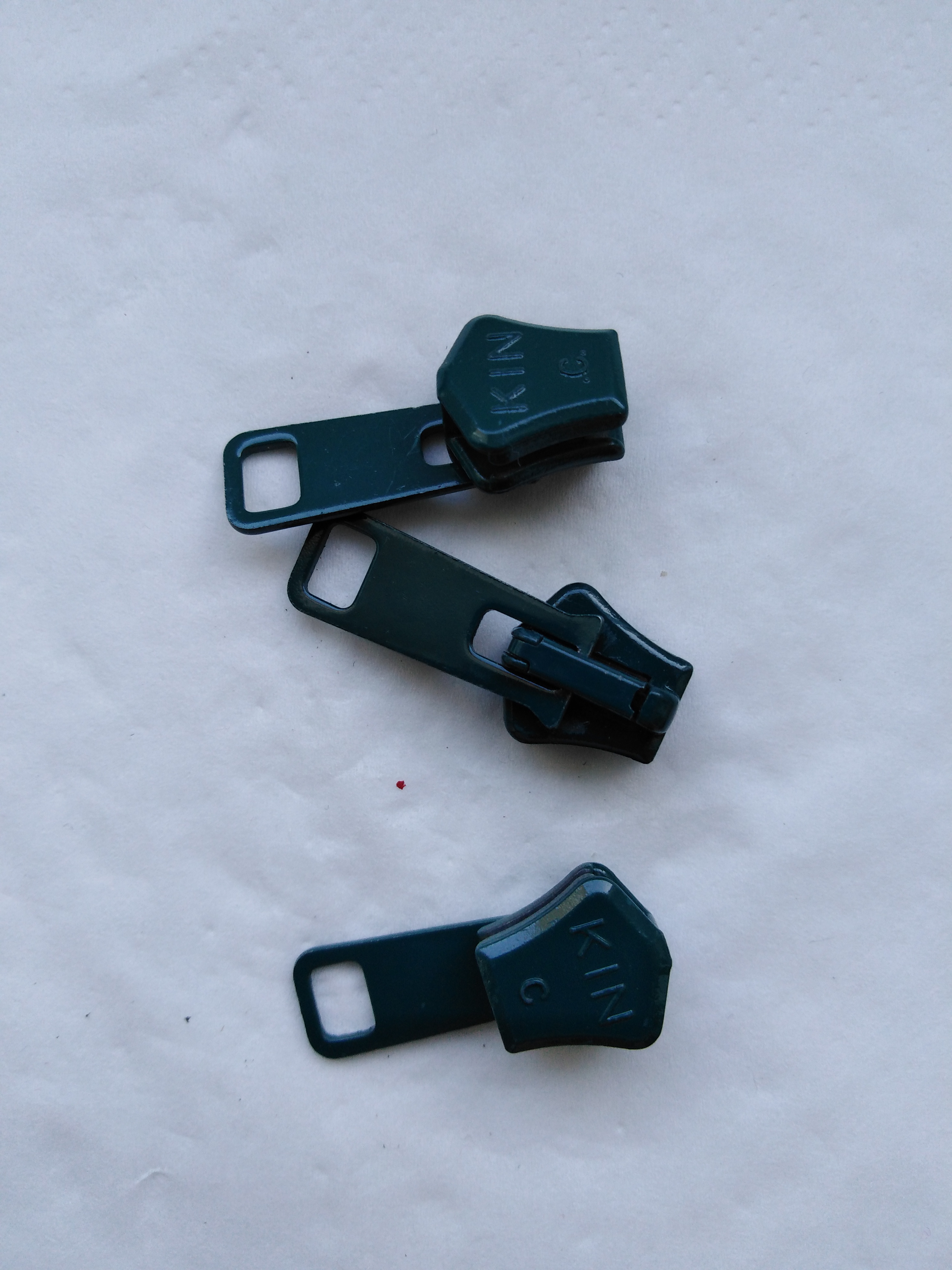 Jezdec k zipům PH6 aretační lakovaný temně zelený