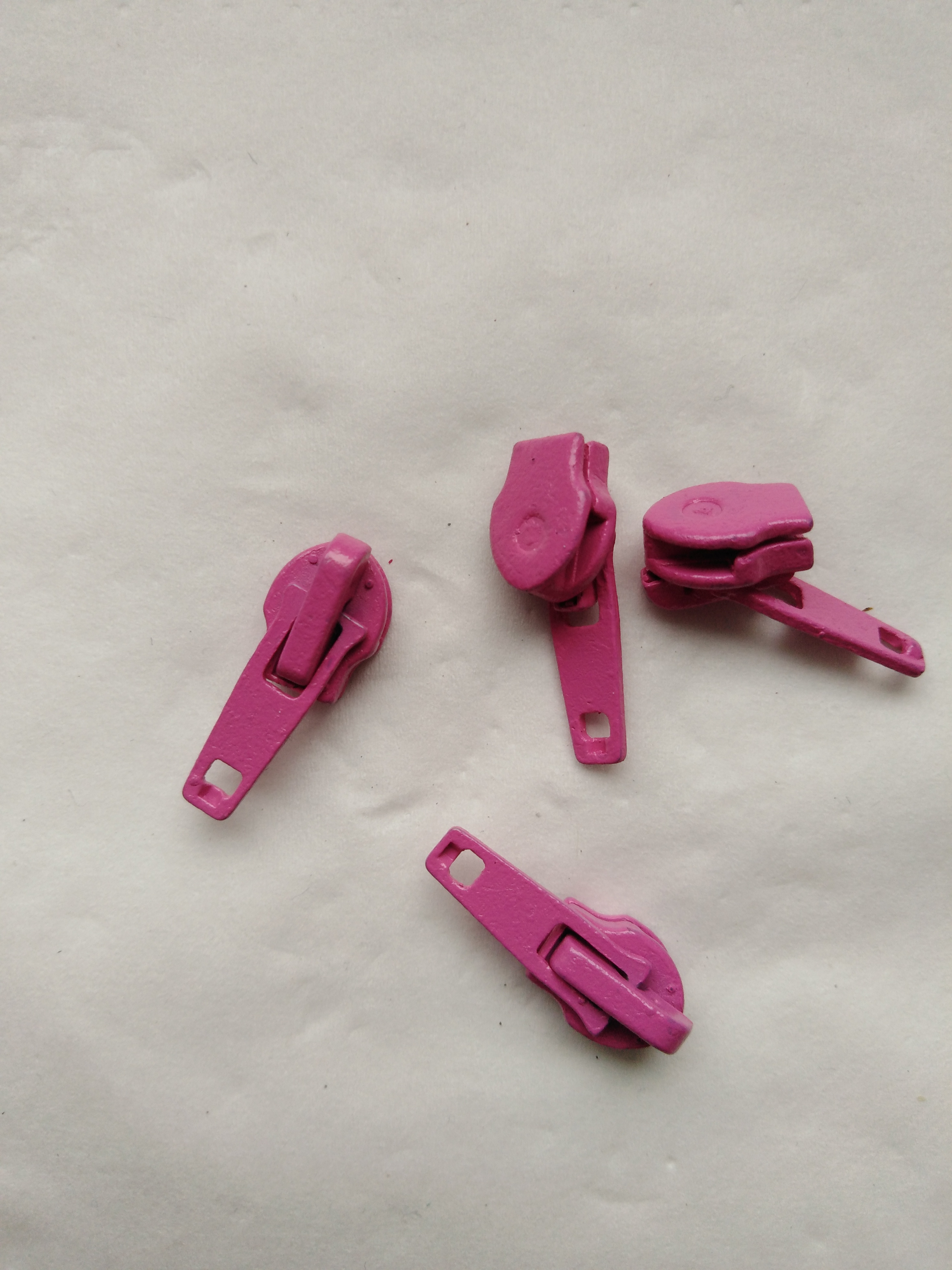 Jezdec k zipům WS0 aretační lakovaný světlý cyklámen