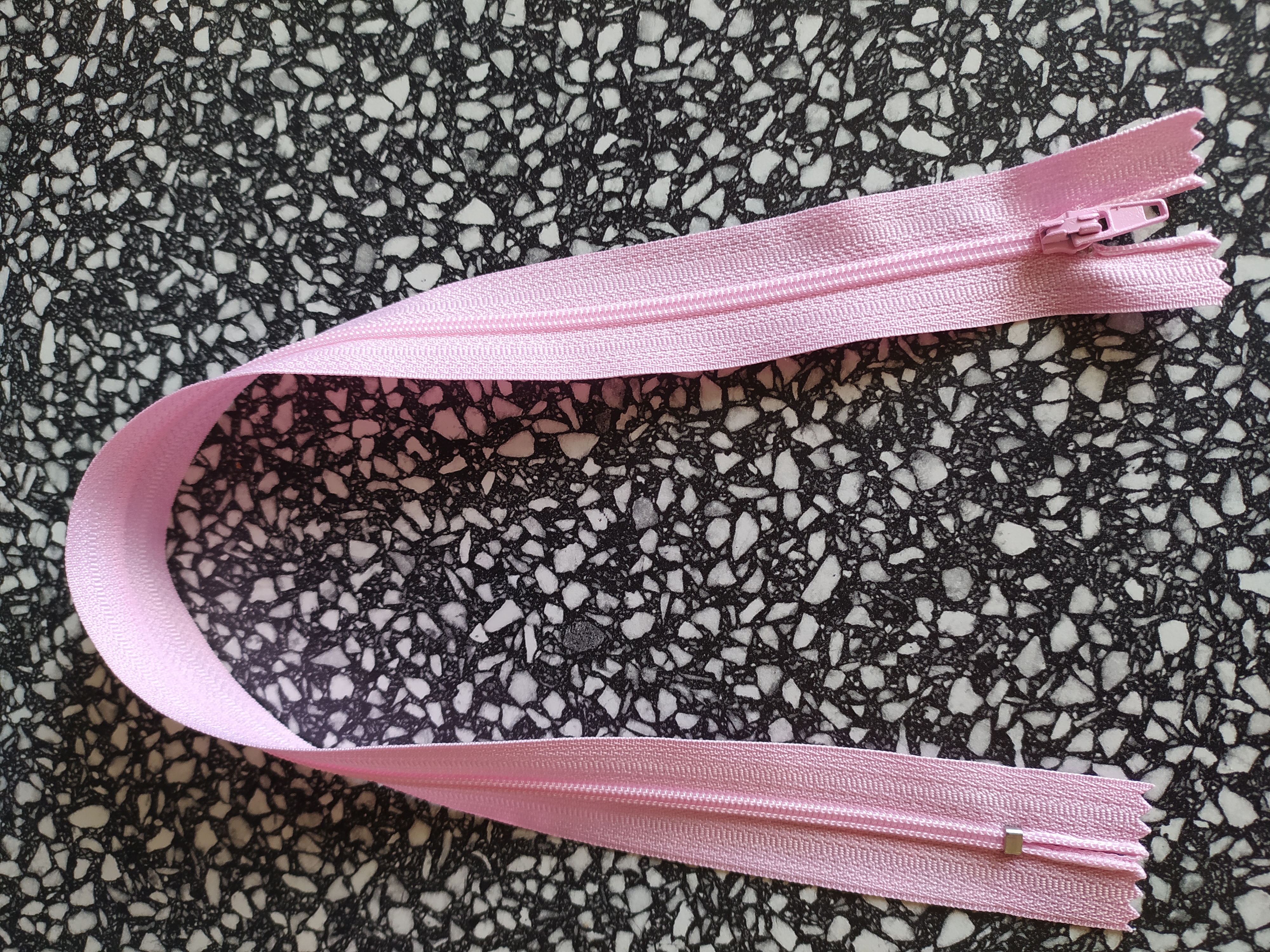 Zdrhovadla WS0 40 cm N růžové