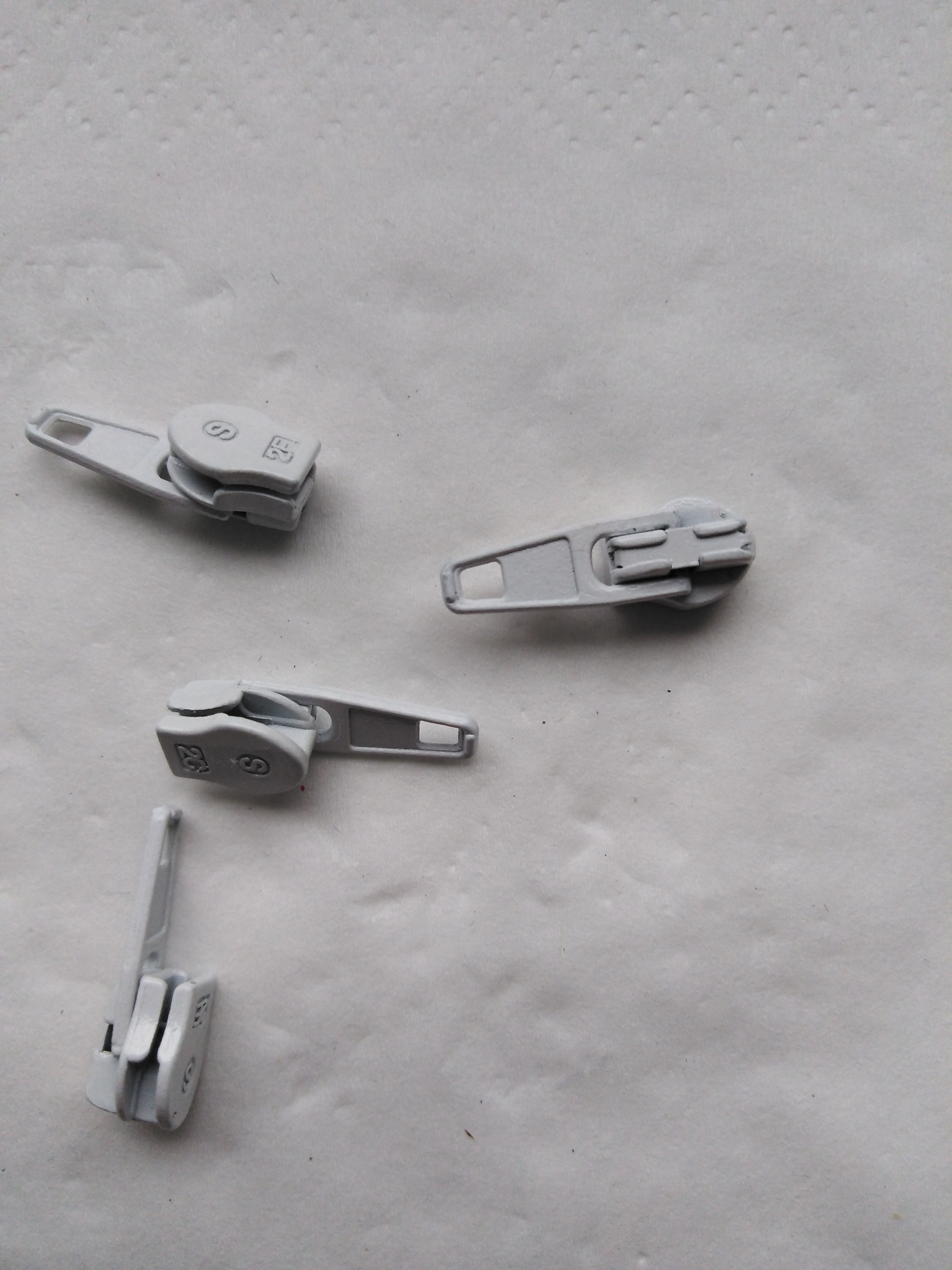 Jezdec k zipům WS0 aretační lakovaný bílý