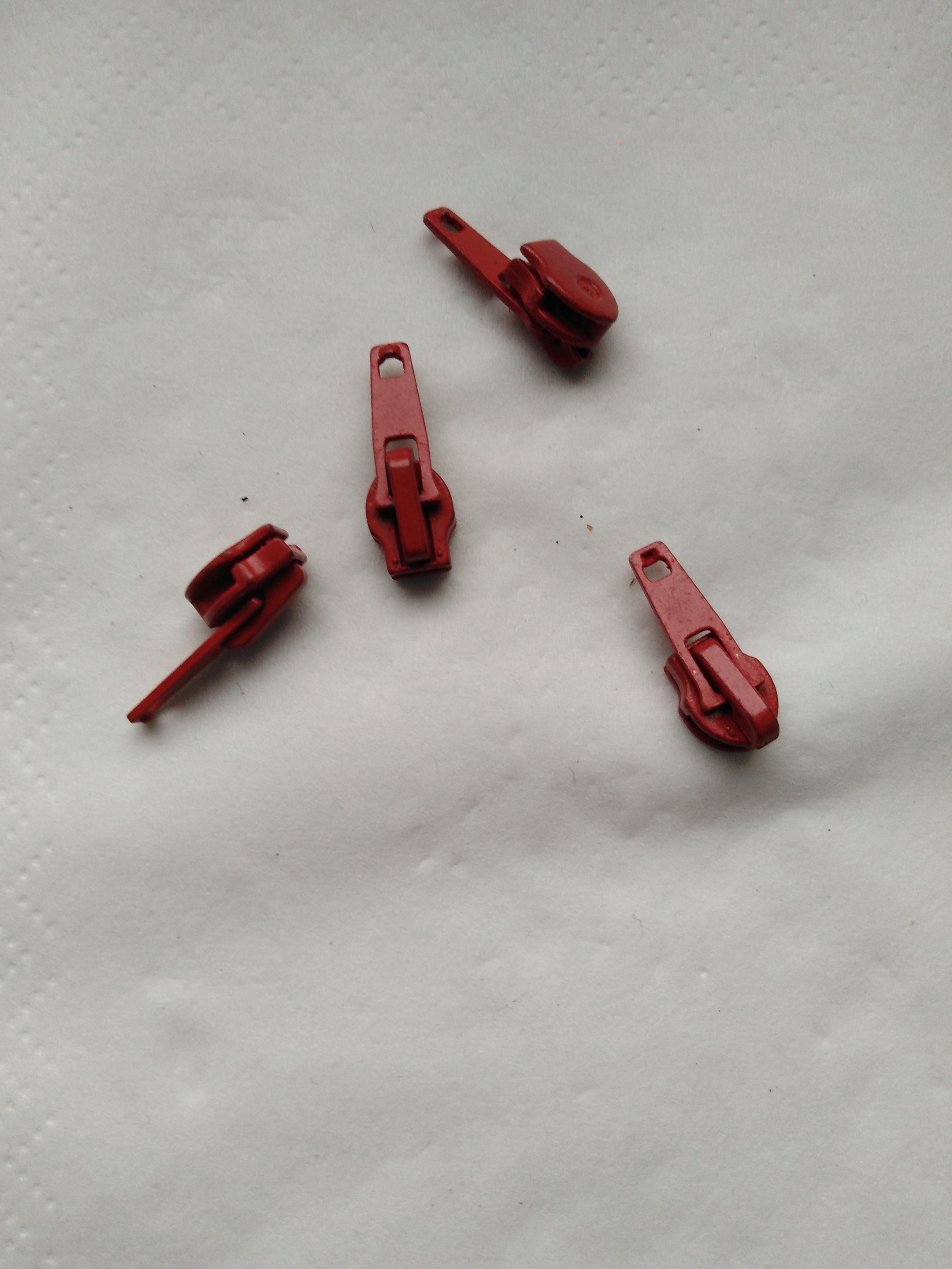 Jezdec k zipům WS0 aretační lakovaný červený