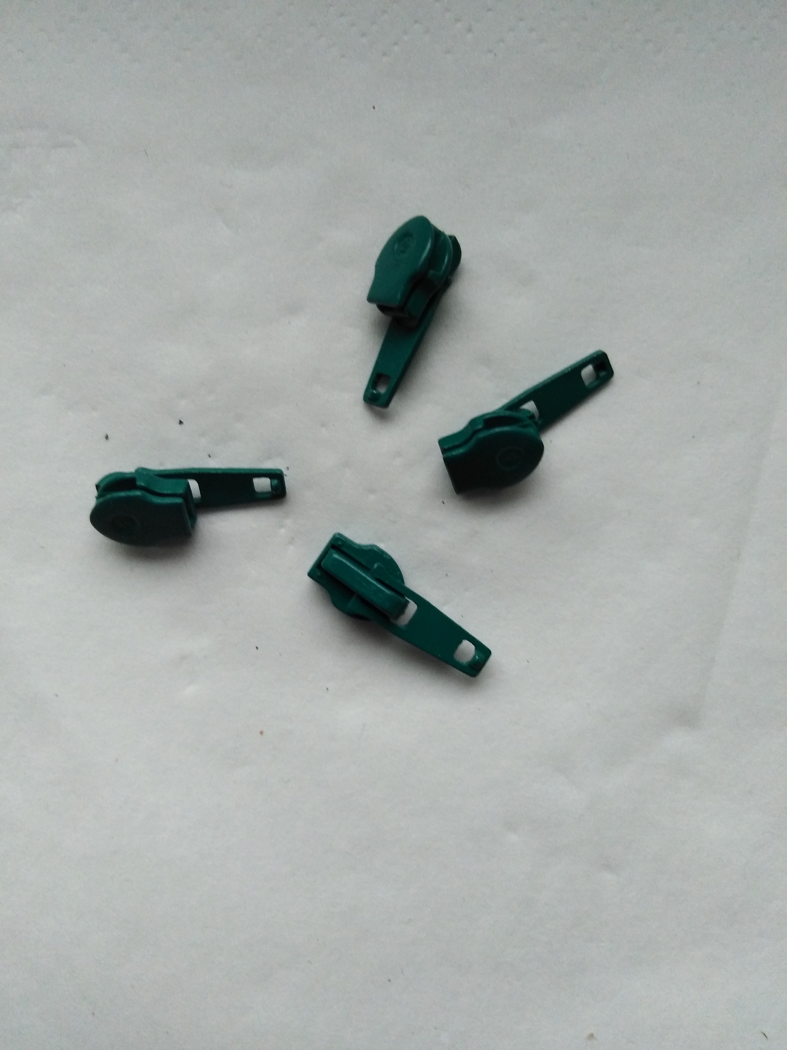 Jezdec k zipům WS0 aretační lakovaný jezerní zeleň